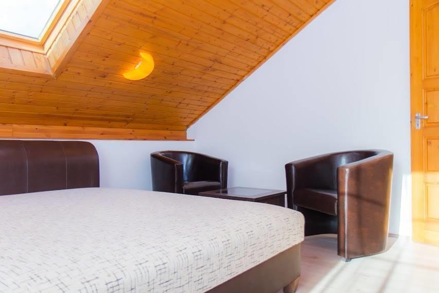 Vulcano Vendeghaz Hotel Mesteri ภายนอก รูปภาพ